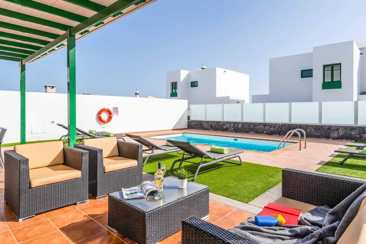 Villa Guelde Playa Blanca  0*, Playa Blanca (Lanzarote) Spain
